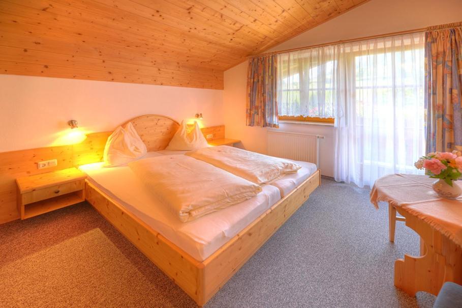 Sauschneid Hof Lägenhet Taxenbach Exteriör bild