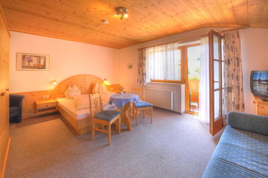 Sauschneid Hof Lägenhet Taxenbach Exteriör bild